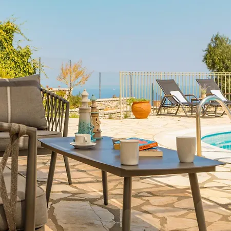 Mylos Villa