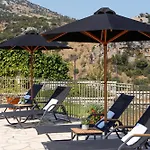 Mylos Villa