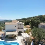 Mylos Villa *